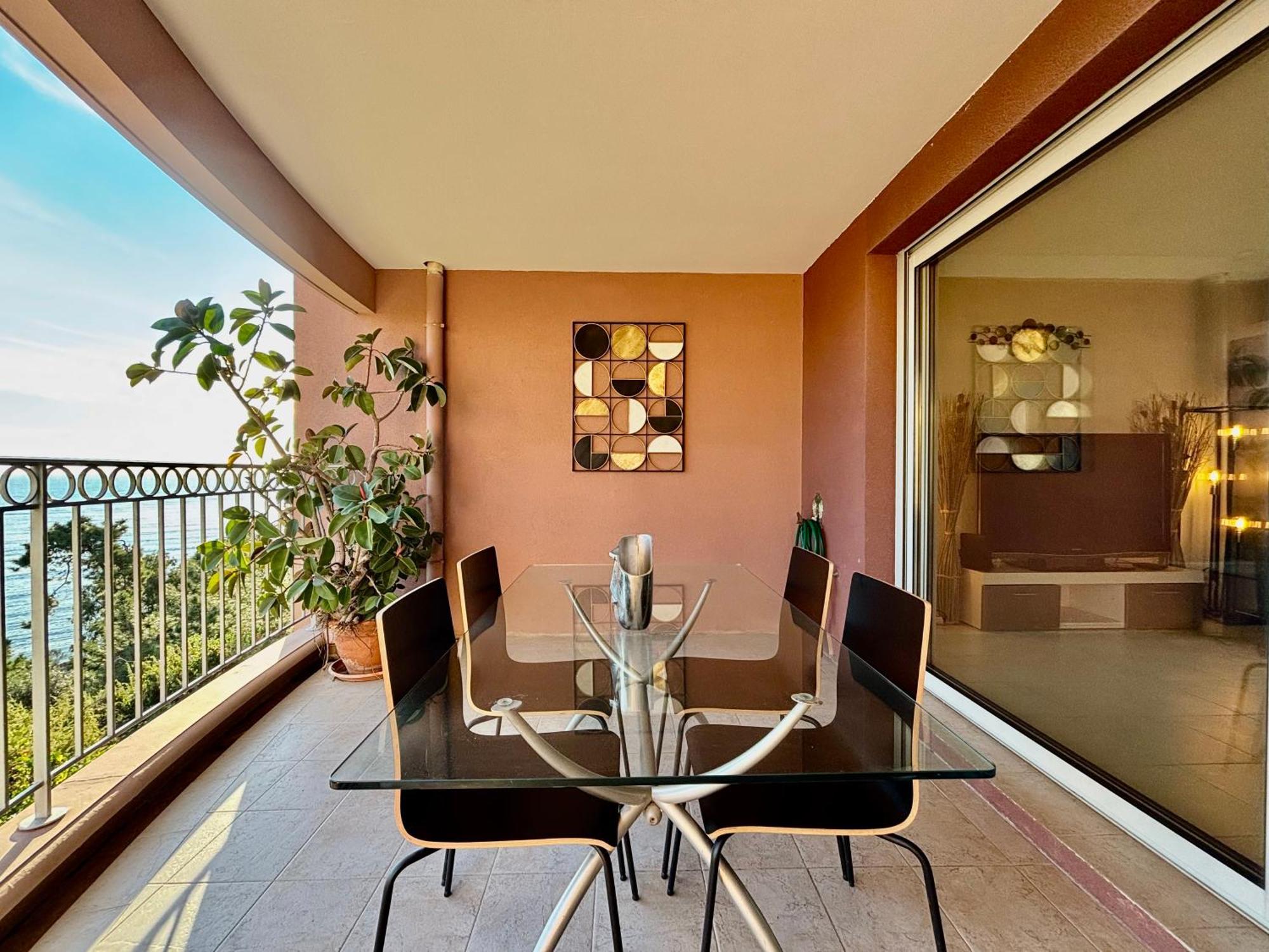 Superbe 3 Pieces Sur La Baie De Theoule Apartamento Exterior foto